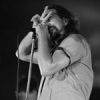 Неизданная песня Pearl Jam появилась в сети