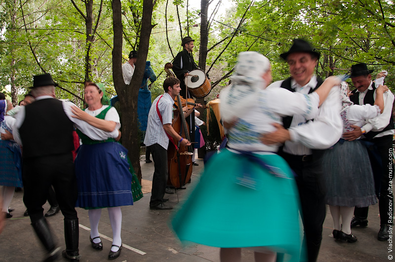 Sziget 2010: венгерские народные танцы